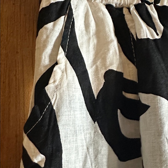 NEW Christian Soriano Linen Blend BlackWhite Floral Tropical Women'Cargo Medium - Picture 7 of 9